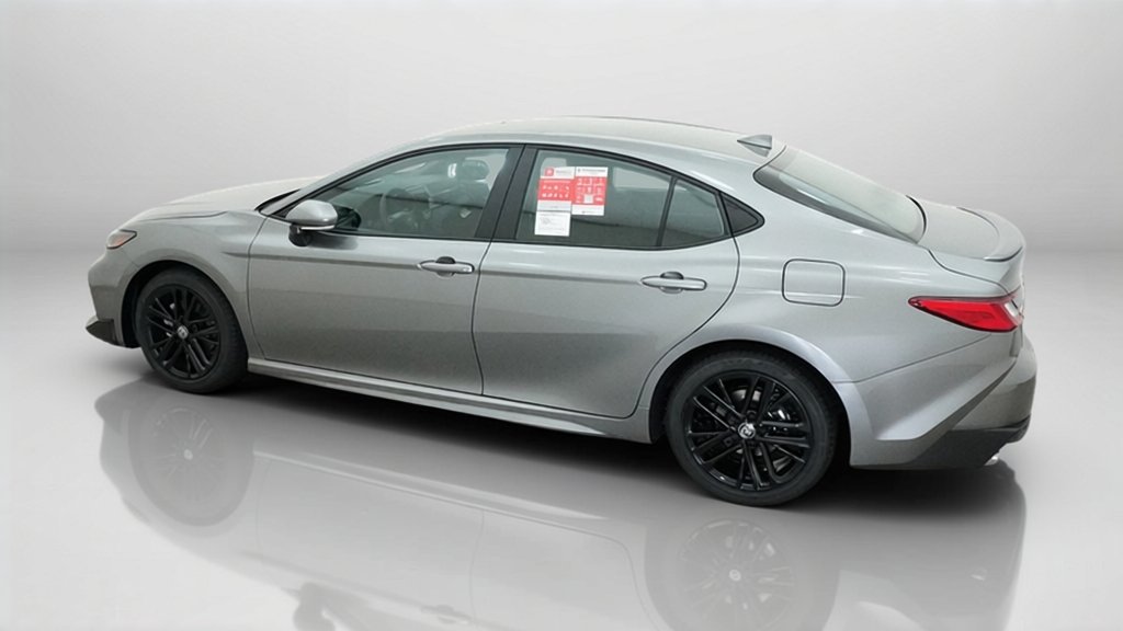 New 2026 Toyota Camry SE FWD image 15