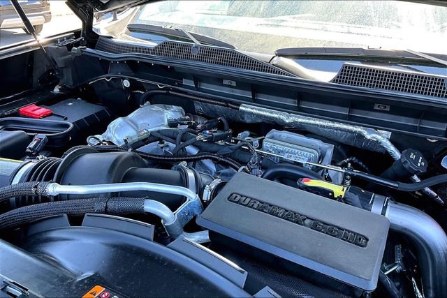 Used 2022 Chevrolet Silverado 2500 LTZ w/ LTZ Plus Package image 34