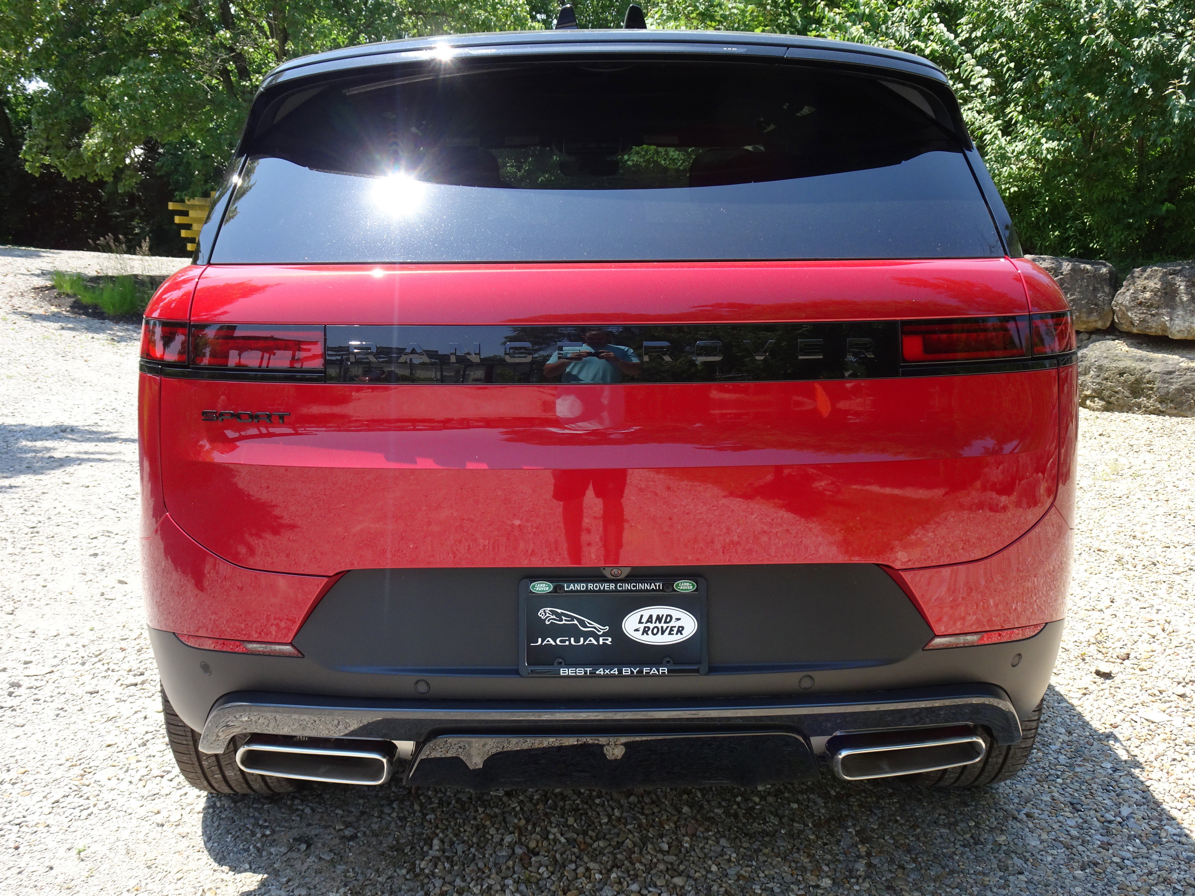 New 2025 Land Rover Range Rover Sport SE AWD/4WD image 8