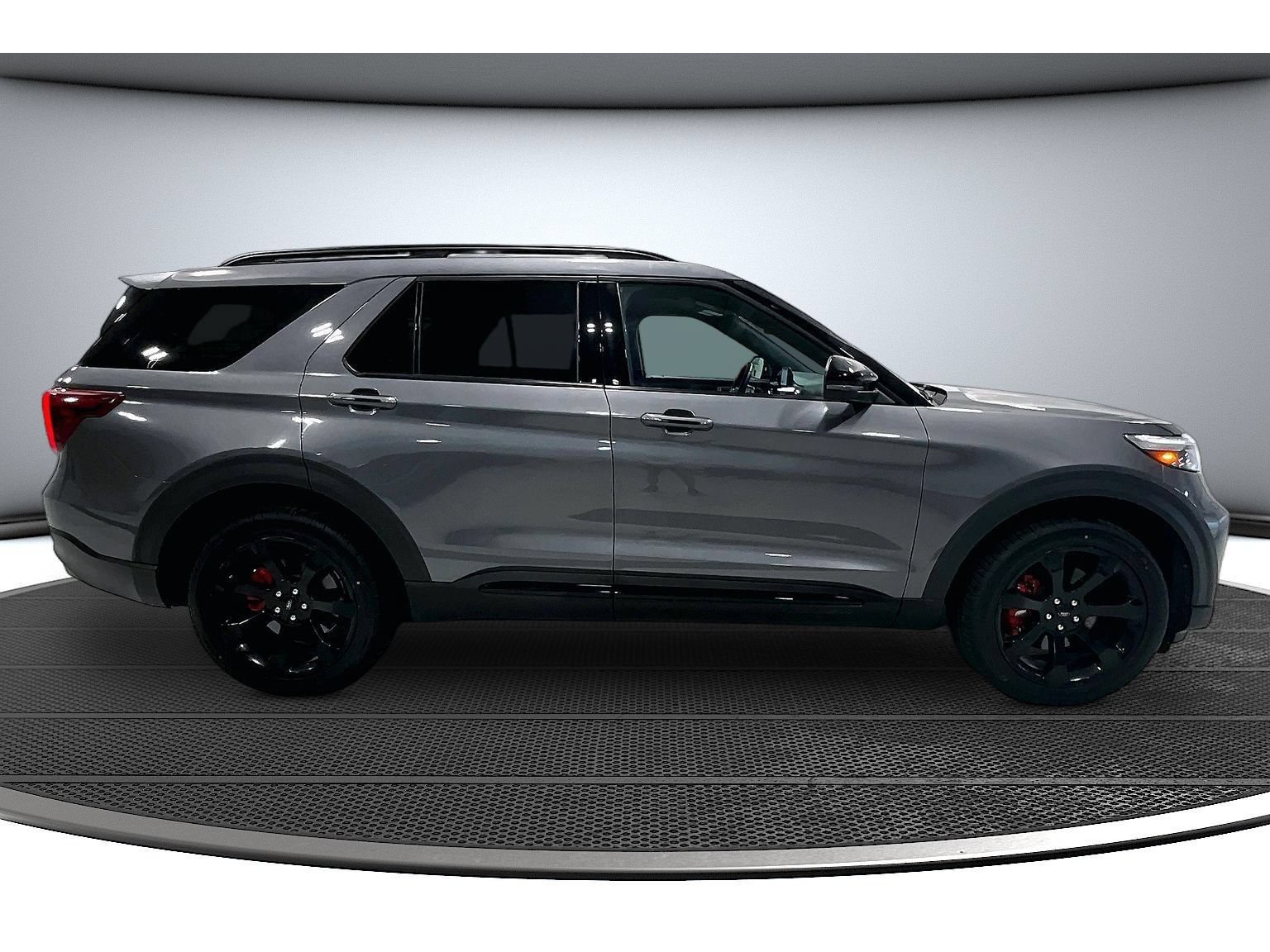 Used 2024 Ford Explorer ST w/ Equipment Group 401A AWD/4WD image 14