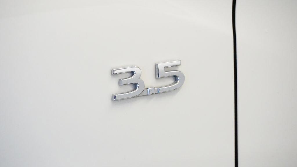 Used 2014 INFINITI QX60 AWD w/ Premium Plus Package image 11