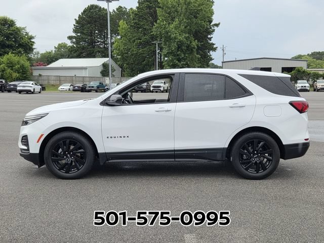 Used 2024 Chevrolet Equinox LS w/ LS Convenience Package FWD image 2