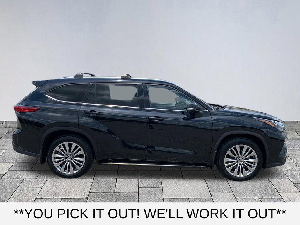 Used 2022 Toyota Highlander Platinum AWD/4WD image 8