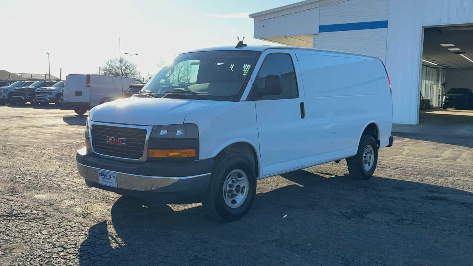 Certified 2024 GMC Savana 2500 w/ Driver Convenience Package RWD image 4