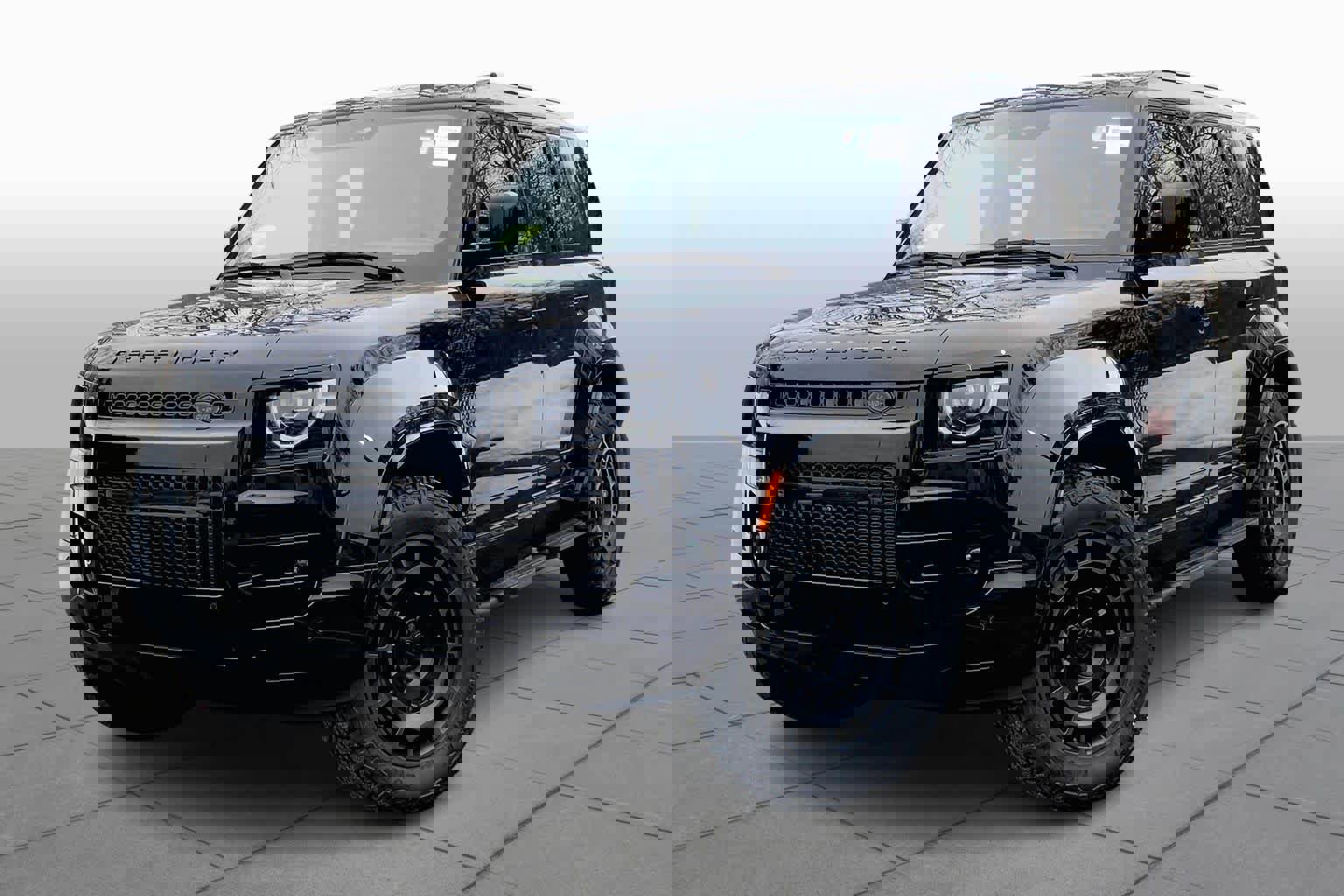 New 2026 Land Rover Defender 110 OCTA image 1
