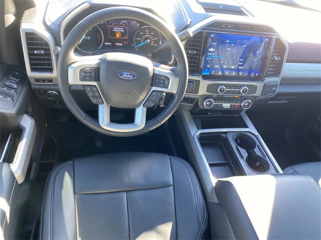 Used 2022 Ford F250 Lariat w/ Black Appearance Package image 15