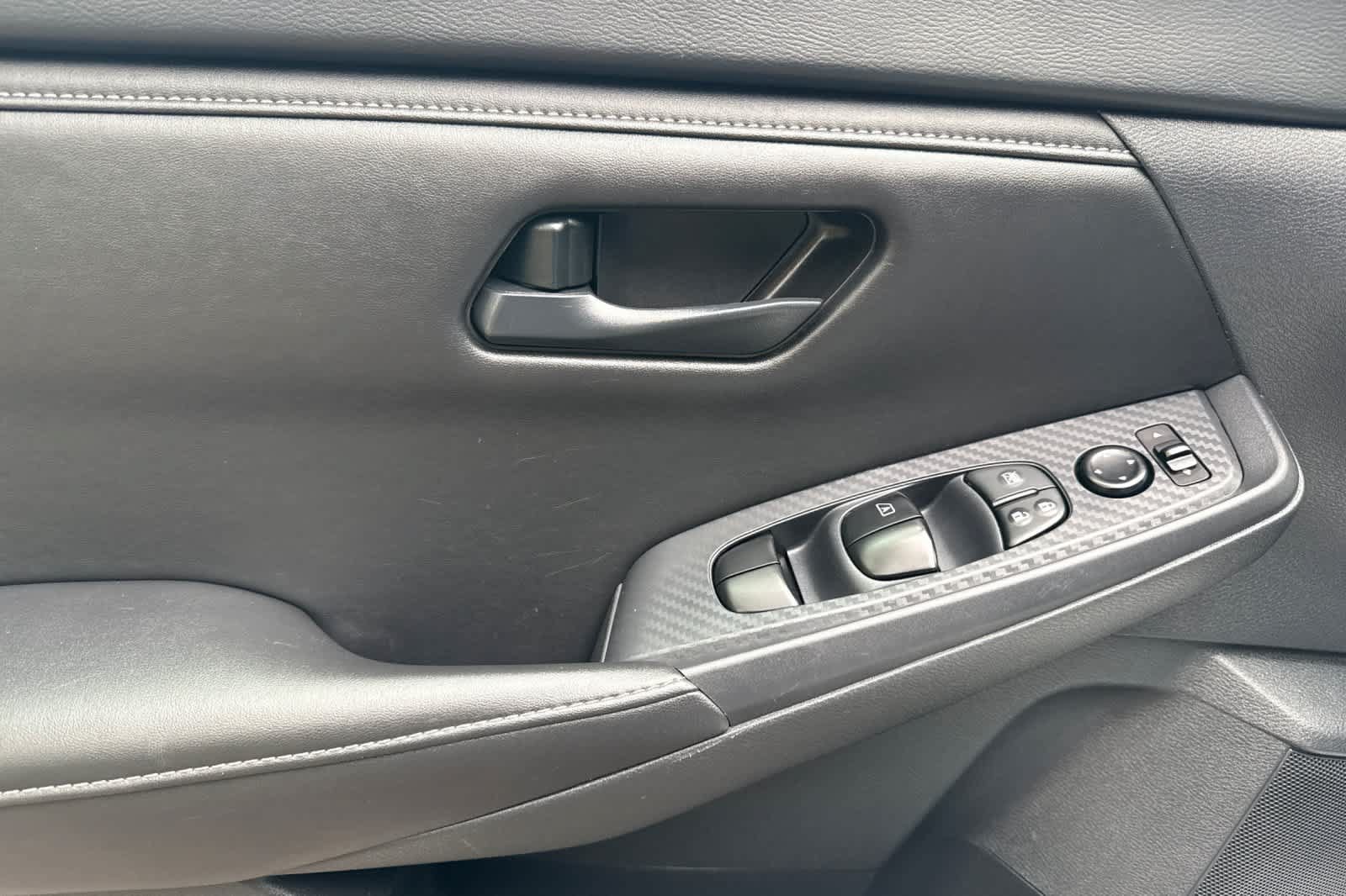Used 2024 Nissan Sentra S FWD image 12