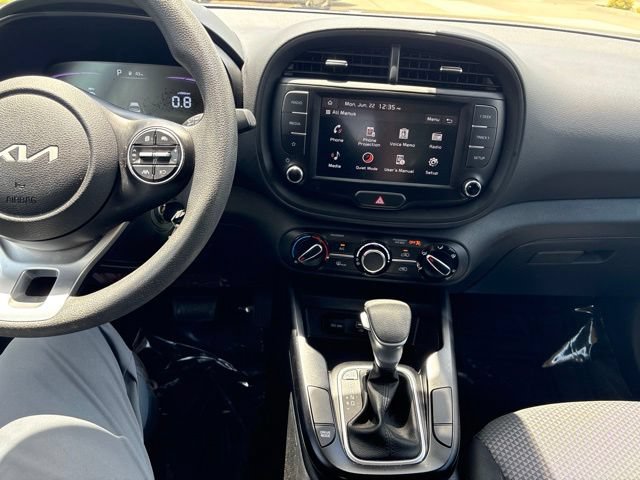 Used 2025 Kia Soul LX FWD image 35