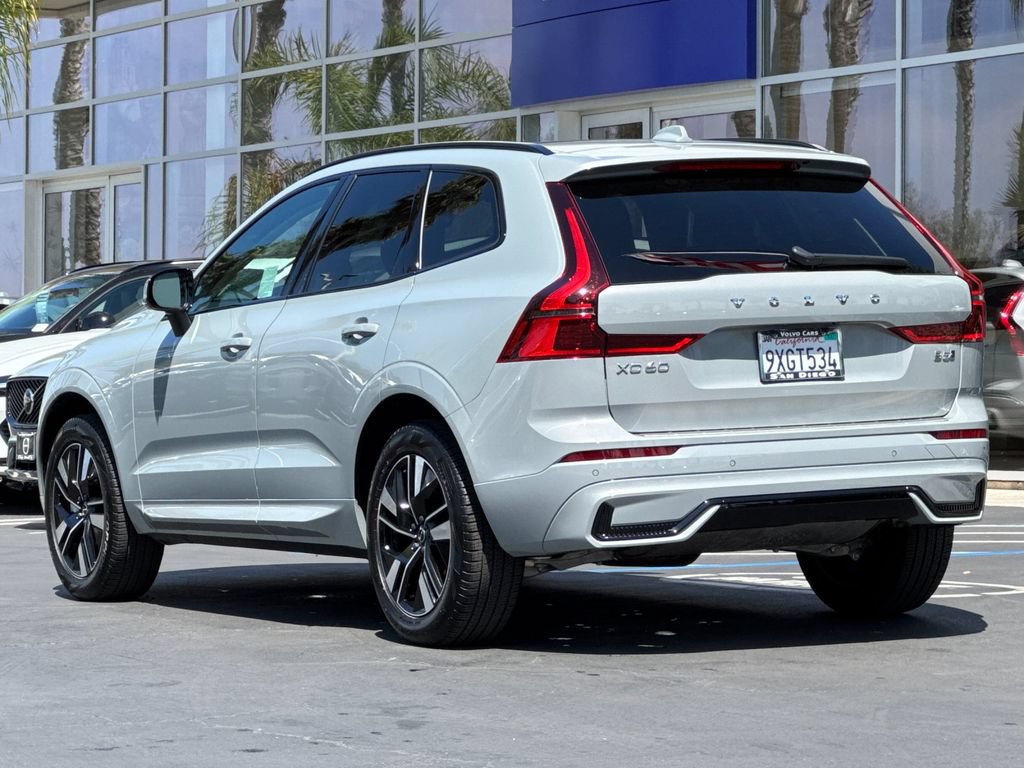 New 2026 Volvo XC60 B5 Core AWD/4WD image 3
