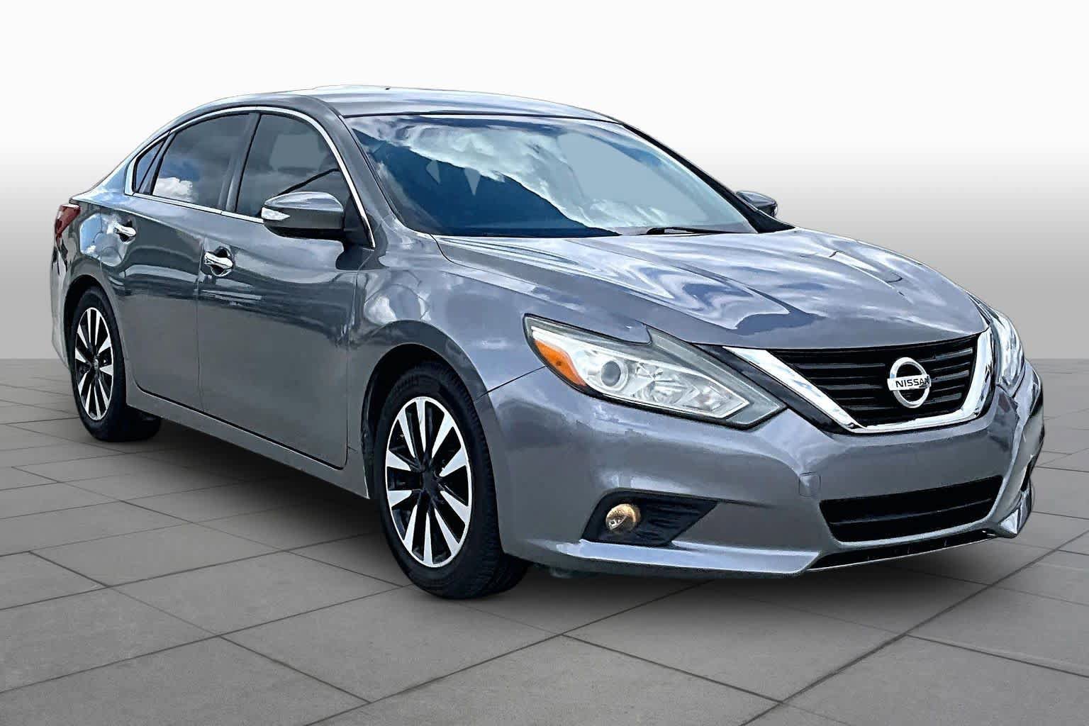 Used 2018 Nissan Altima 2.5 SL FWD image 3