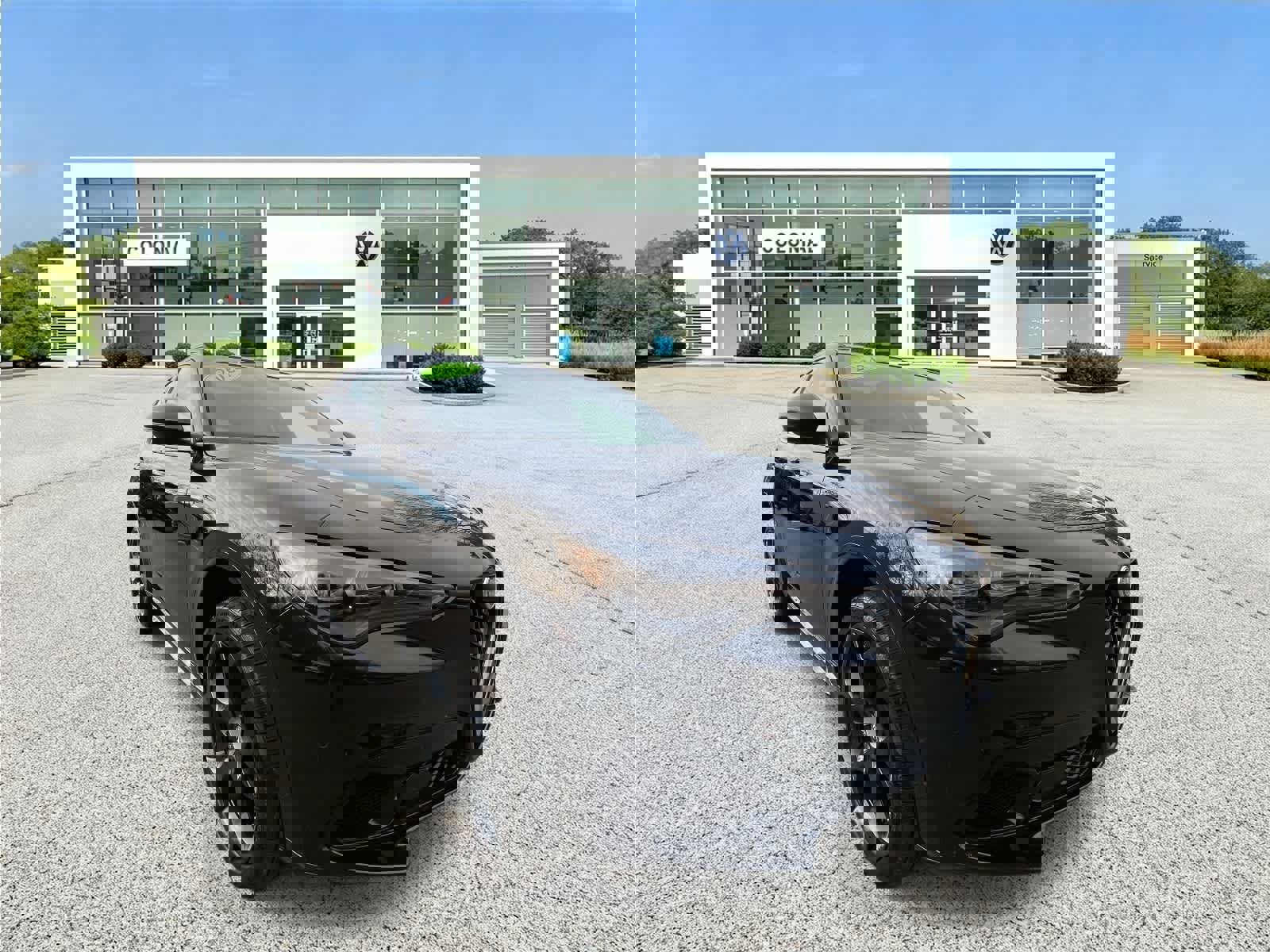 Used 2024 Alfa Romeo Stelvio AWD image 7