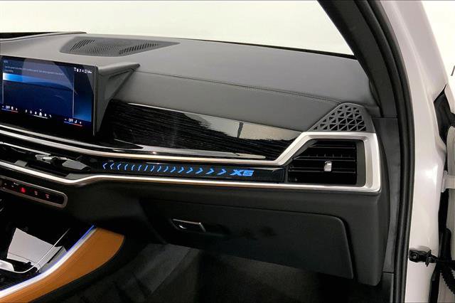 Certified 2024 BMW X5 xDrive50e w/ M Sport Package image 23