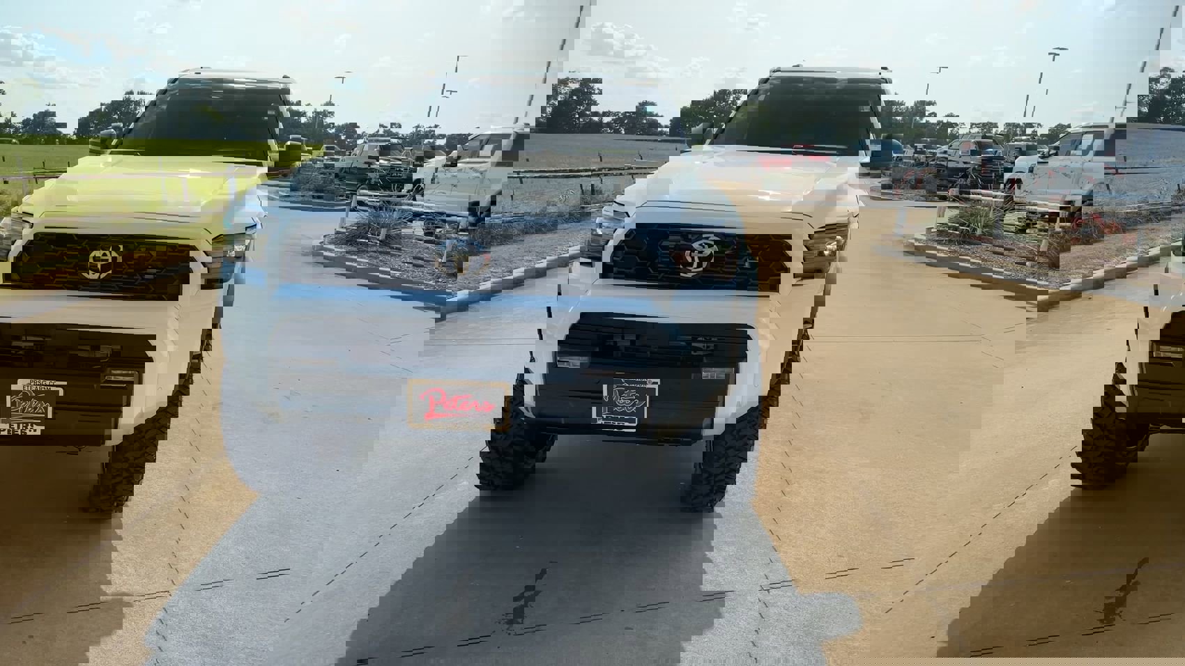 Used 2025 Toyota 4Runner TRD Off-Road Premium image 4