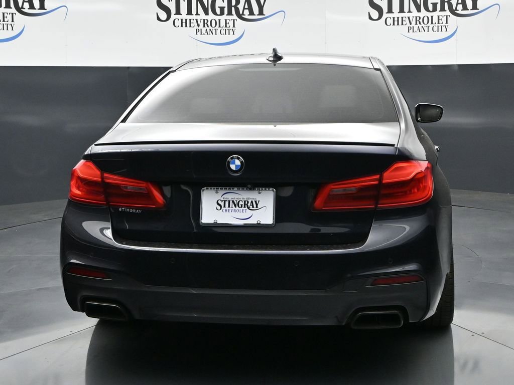 Used 2018 BMW M550i xDrive image 6