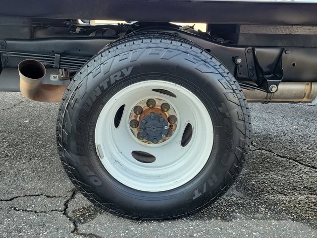 Certified 2024 Ford E-450 and Econoline 450 Super Duty w/ Driver's Safety Package RWD image 6