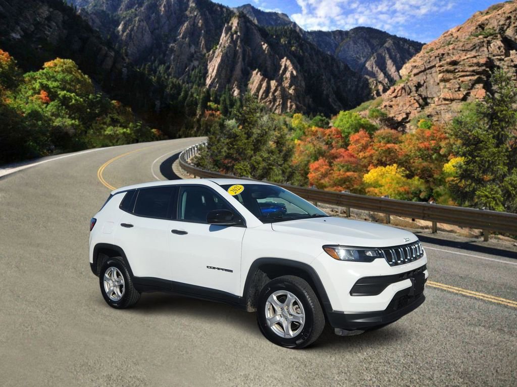 Used 2022 Jeep Compass Sport image 6