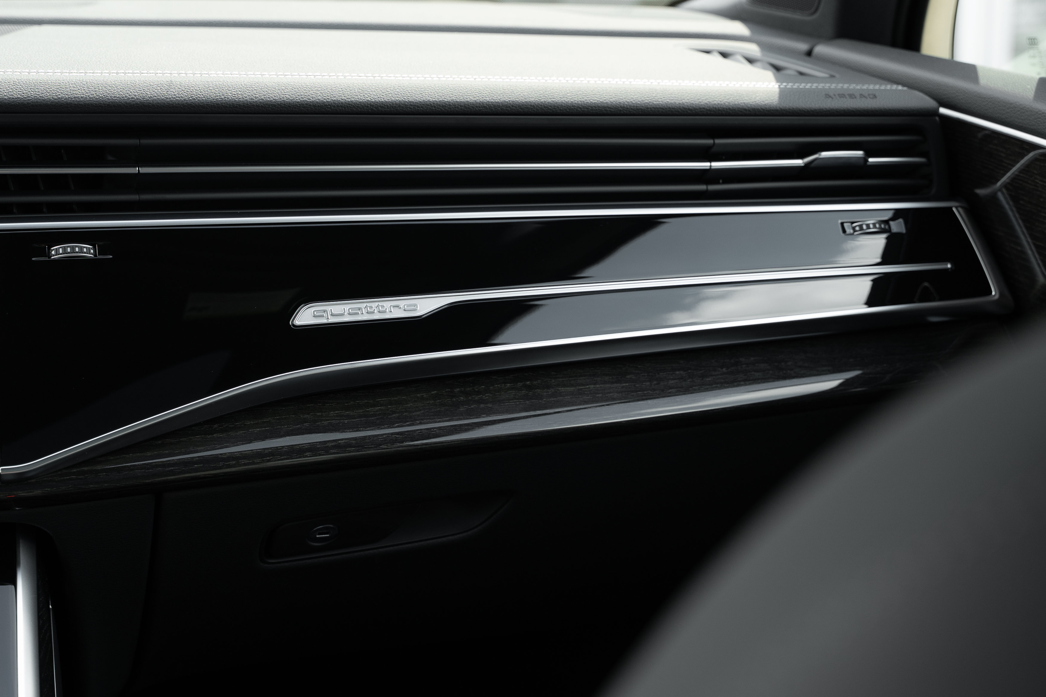 New 2026 Audi Q7 2.0T Premium AWD/4WD image 14
