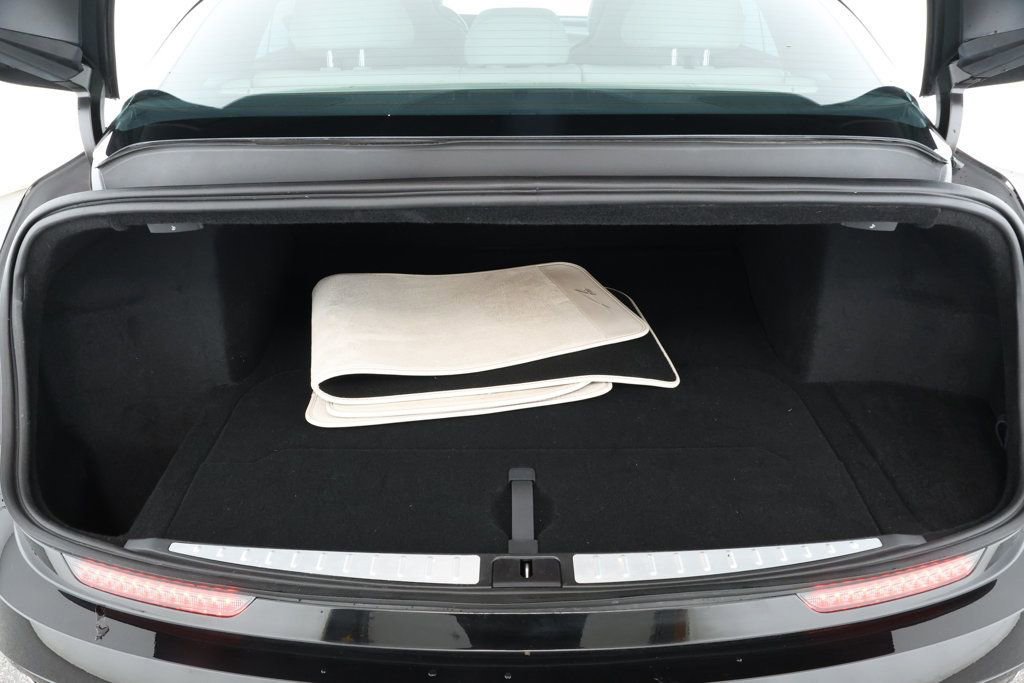 Used 2023 Lucid Air Touring image 22