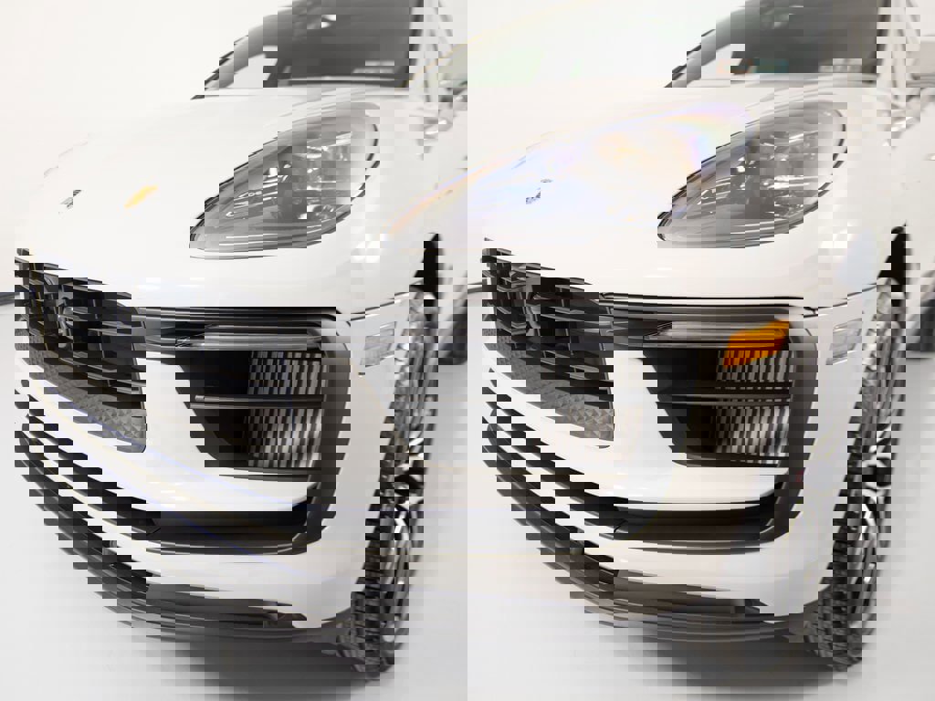 New 2026 Porsche Macan S image 35