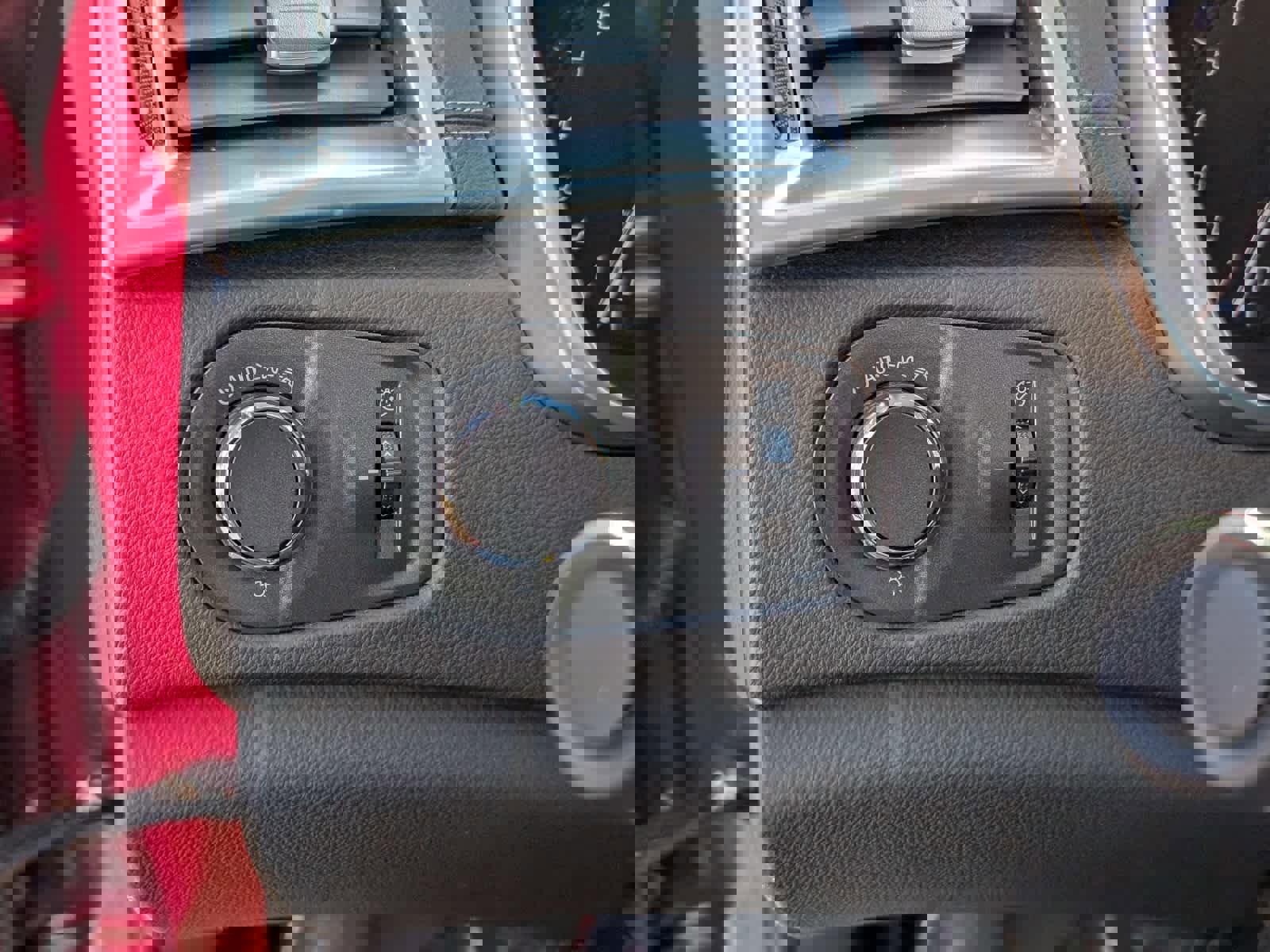 Used 2016 Cadillac SRX FWD image 18