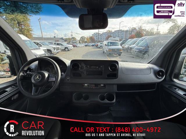 Used 2019 Mercedes-Benz Sprinter 170 image 12