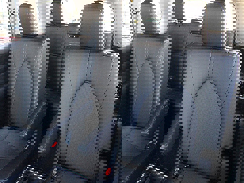 Used 2026 Toyota Grand Highlander XLE image 30