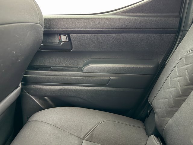 Used 2025 Toyota Tacoma SR5 w/ SR5 Upgrade Package image 33