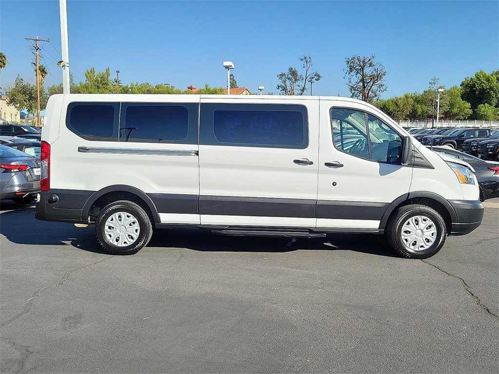 Used 2019 Ford Transit 350 XLT image 29