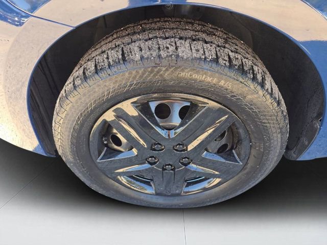 Used 2023 Mercedes-Benz Metris Passenger image 9