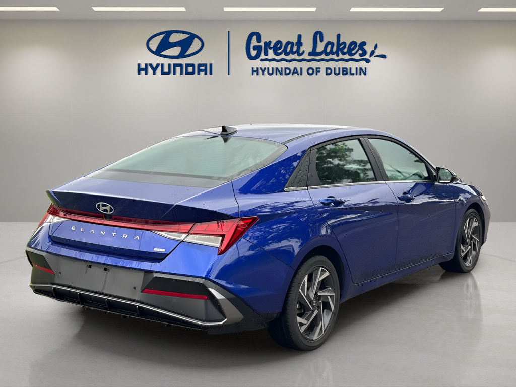 Certified 2024 Hyundai Elantra Limited FWD image 5