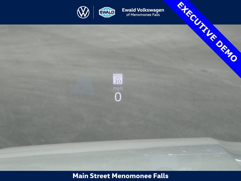 New 2025 Volkswagen Atlas Cross Sport SEL R-Line image 13