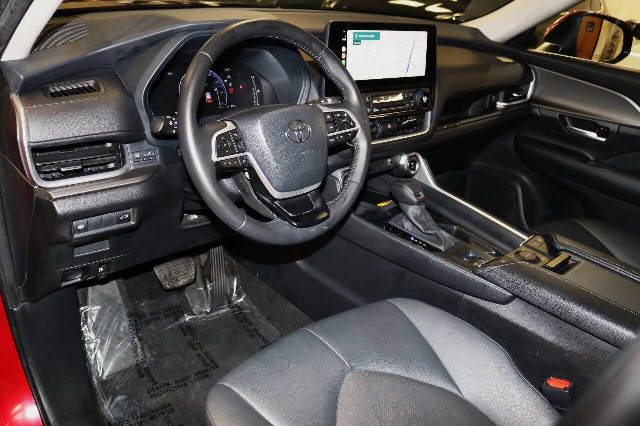 Used 2024 Toyota Grand Highlander AWD image 84