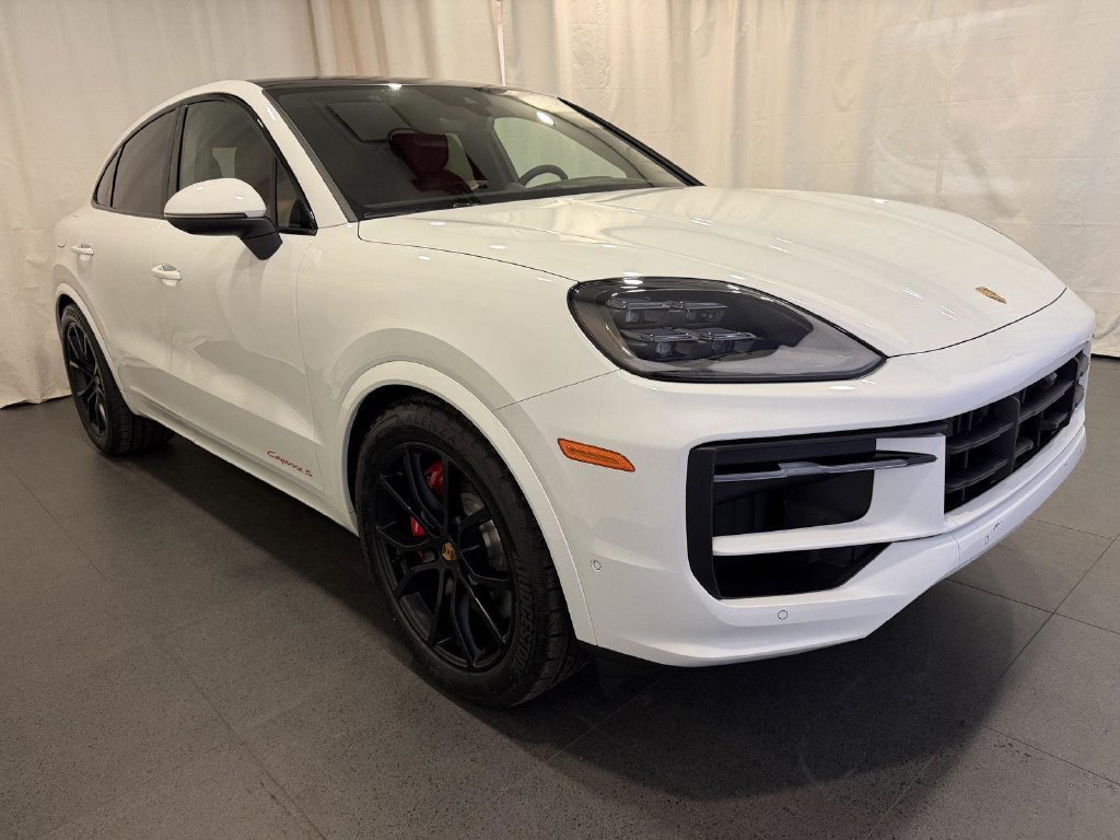 New 2026 Porsche Cayenne S AWD/4WD image 7