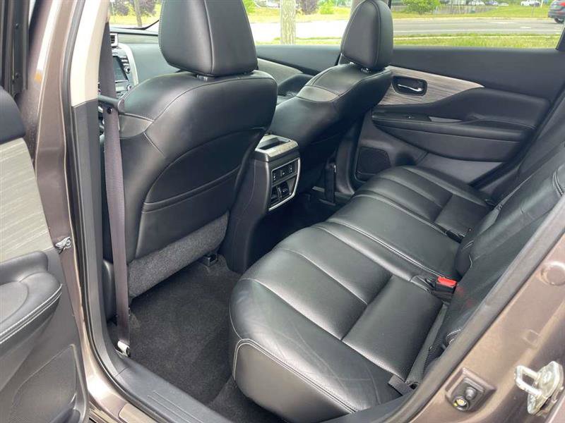 Used 2015 Nissan Murano Platinum w/ Platinum Technology Package AWD/4WD image 92