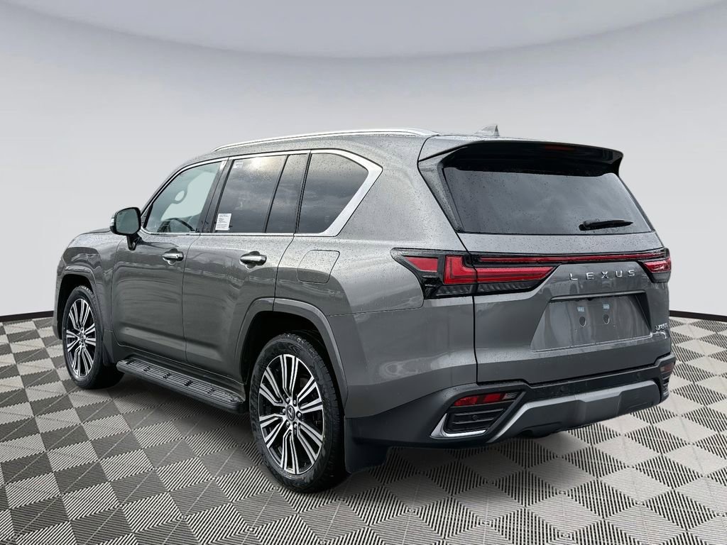 Used 2026 Lexus LX 600 4WD w/ Accessory Package (2T) image 4