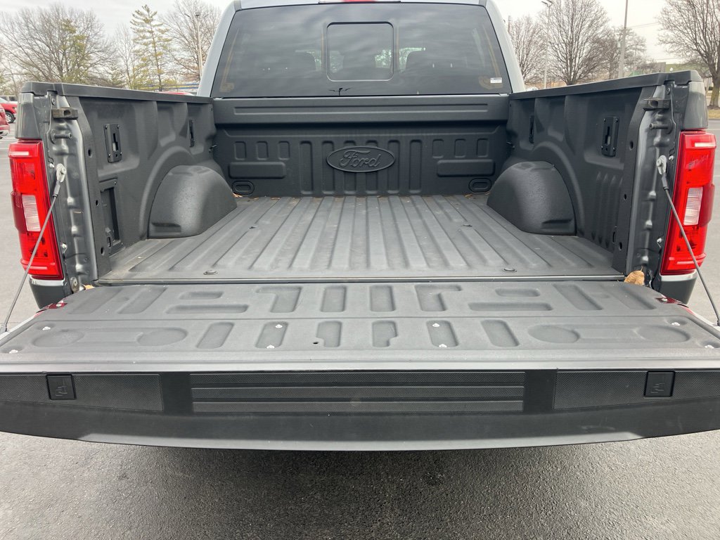 Used 2022 Ford F150 XLT w/ Equipment Group 302A High image 9