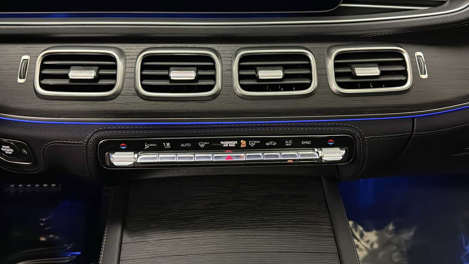 New 2026 Mercedes-Benz GLS 450 4MATIC image 24