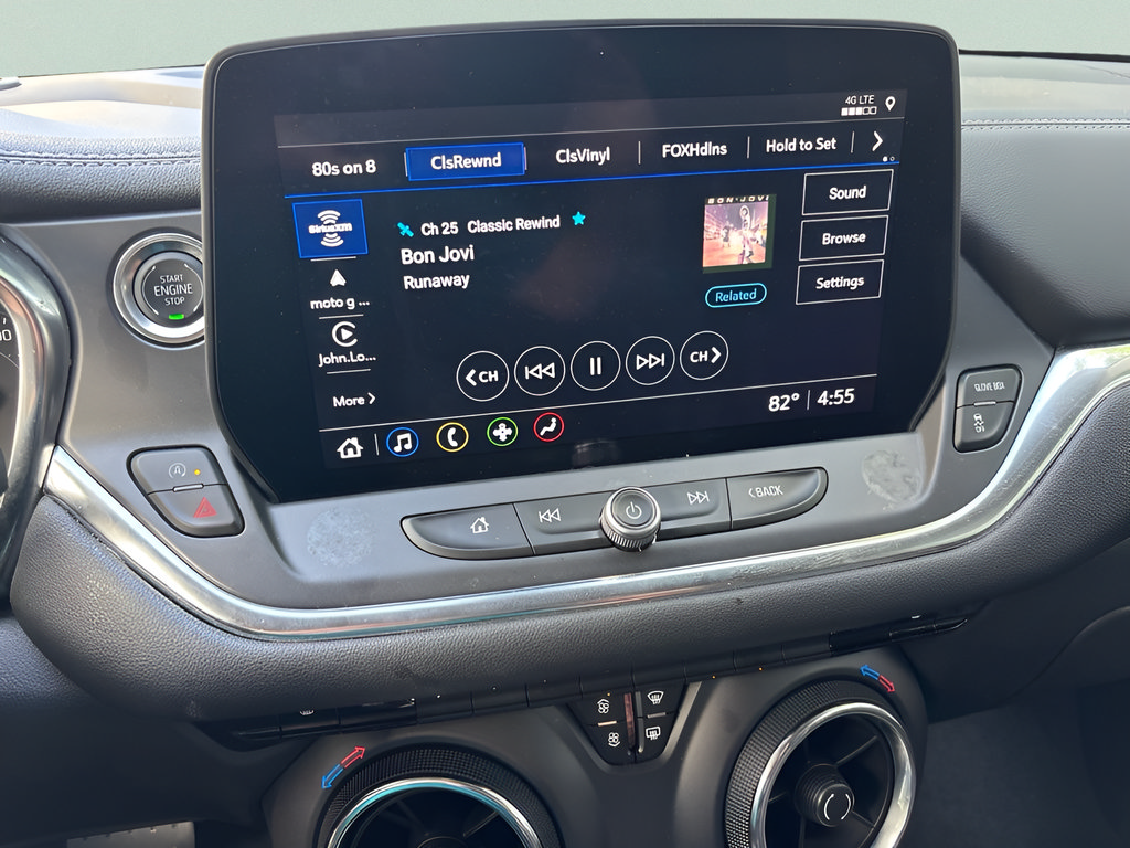 Used 2025 Chevrolet Blazer LT FWD image 17
