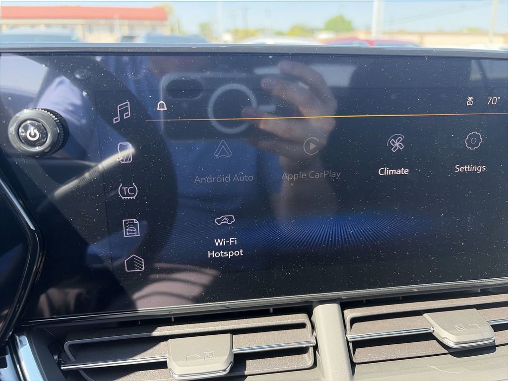 New 2026 Chevrolet Trax RS w/ Sunroof Package image 22