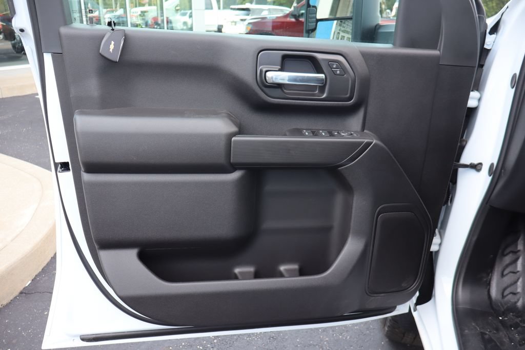 New 2026 Chevrolet Silverado 3500 W/T AWD/4WD image 4