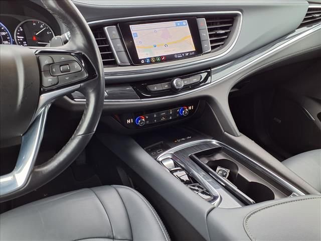 Used 2024 Buick Enclave Premium image 14