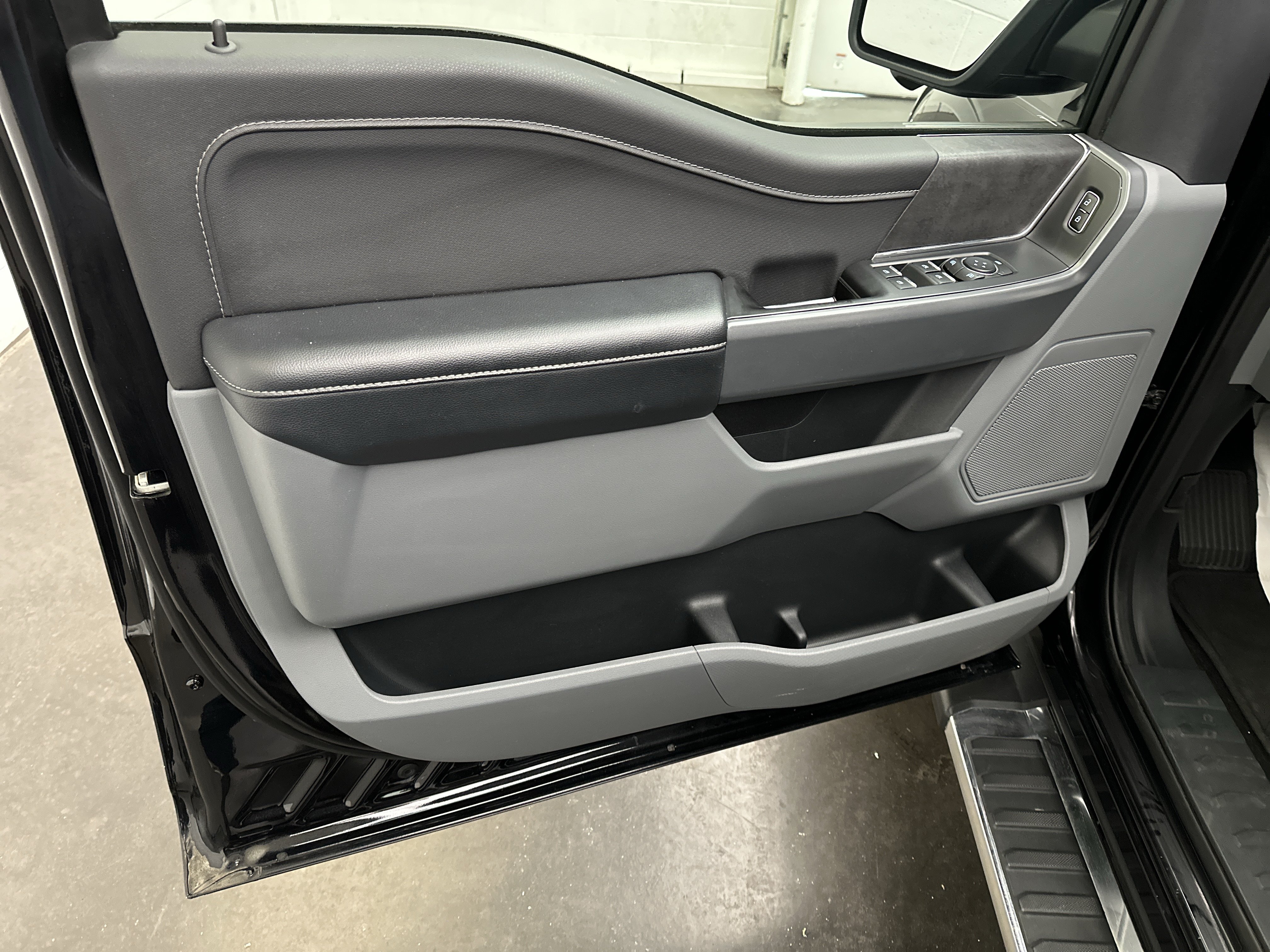 Used 2024 Ford F150 XLT AWD/4WD image 22