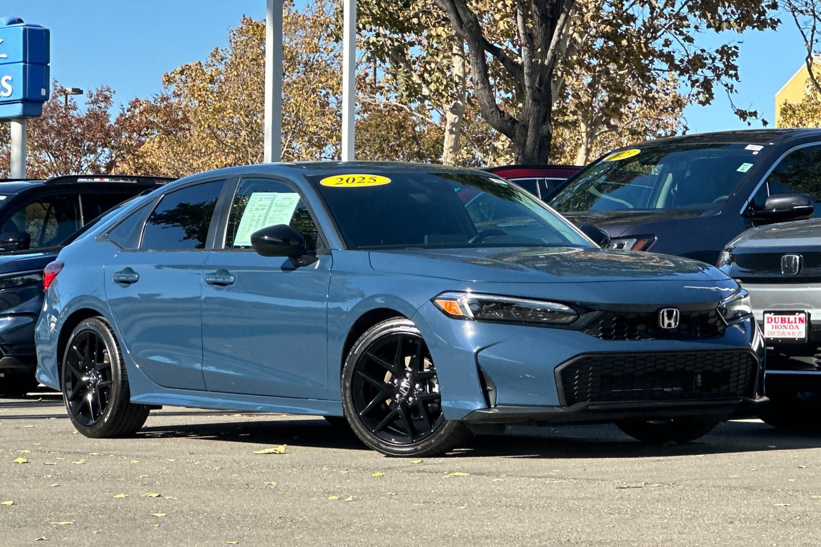 Certified 2025 Honda Civic Sport image 2