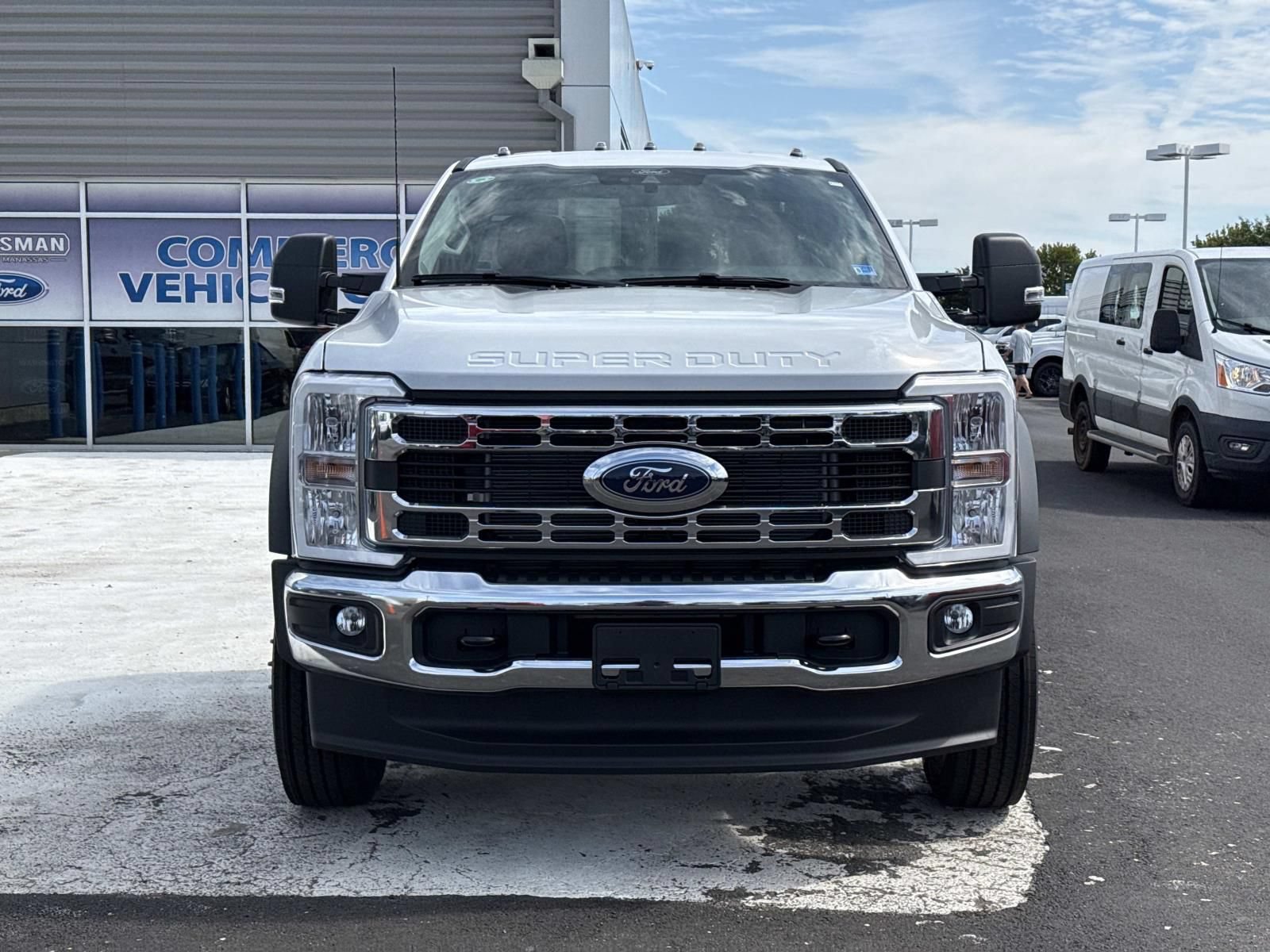 New 2026 Ford F600 4x4 Regular Cab Super Duty w/ XLT Value Package image 8