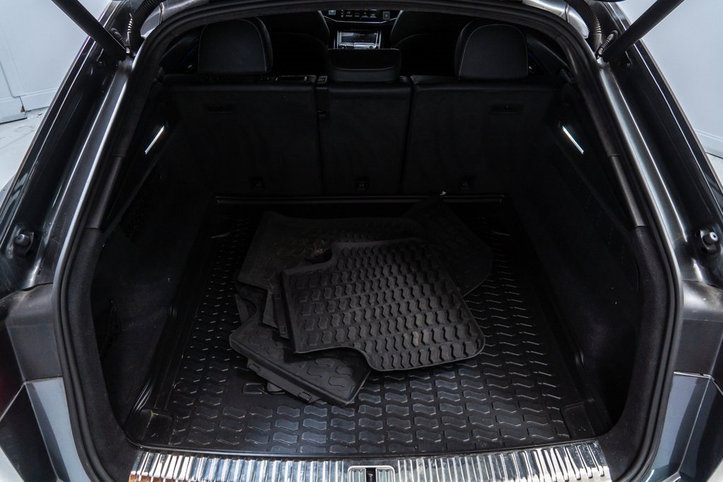 Used 2021 Audi SQ8 Prestige w/ Prestige Package image 35