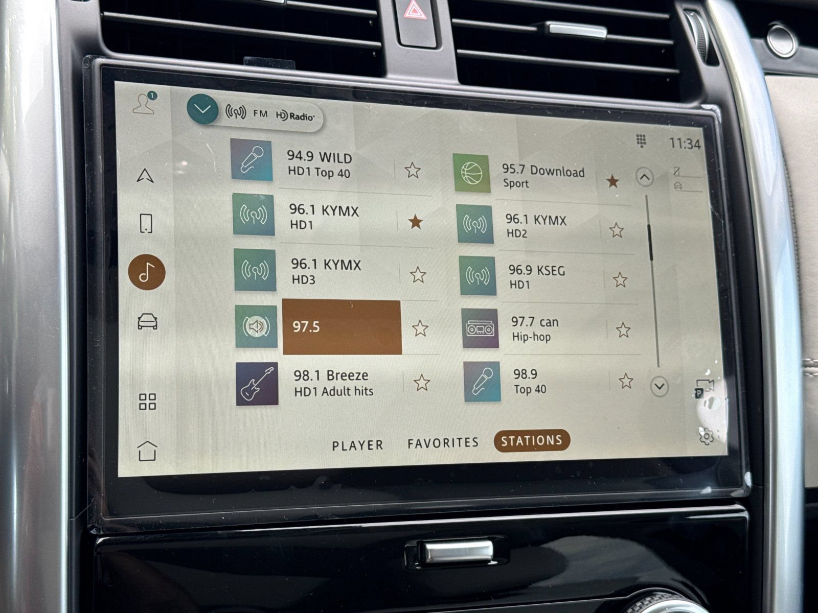 New 2026 Land Rover Discovery S AWD/4WD image 18