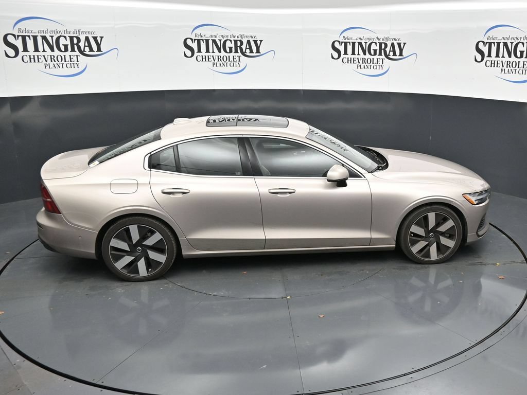 Used 2023 Volvo S60 T8 Ultimate AWD/4WD image 25