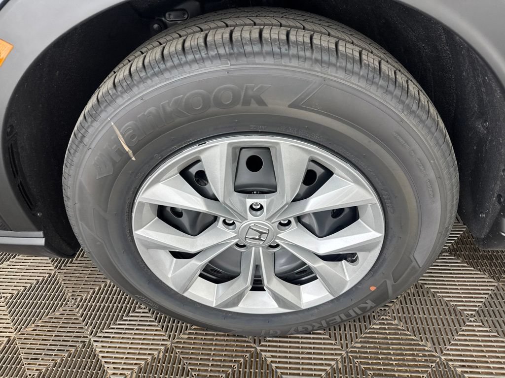 Certified 2026 Honda CR-V LX image 29