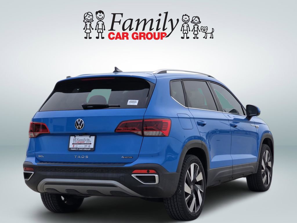Used 2024 Volkswagen Taos SEL image 4