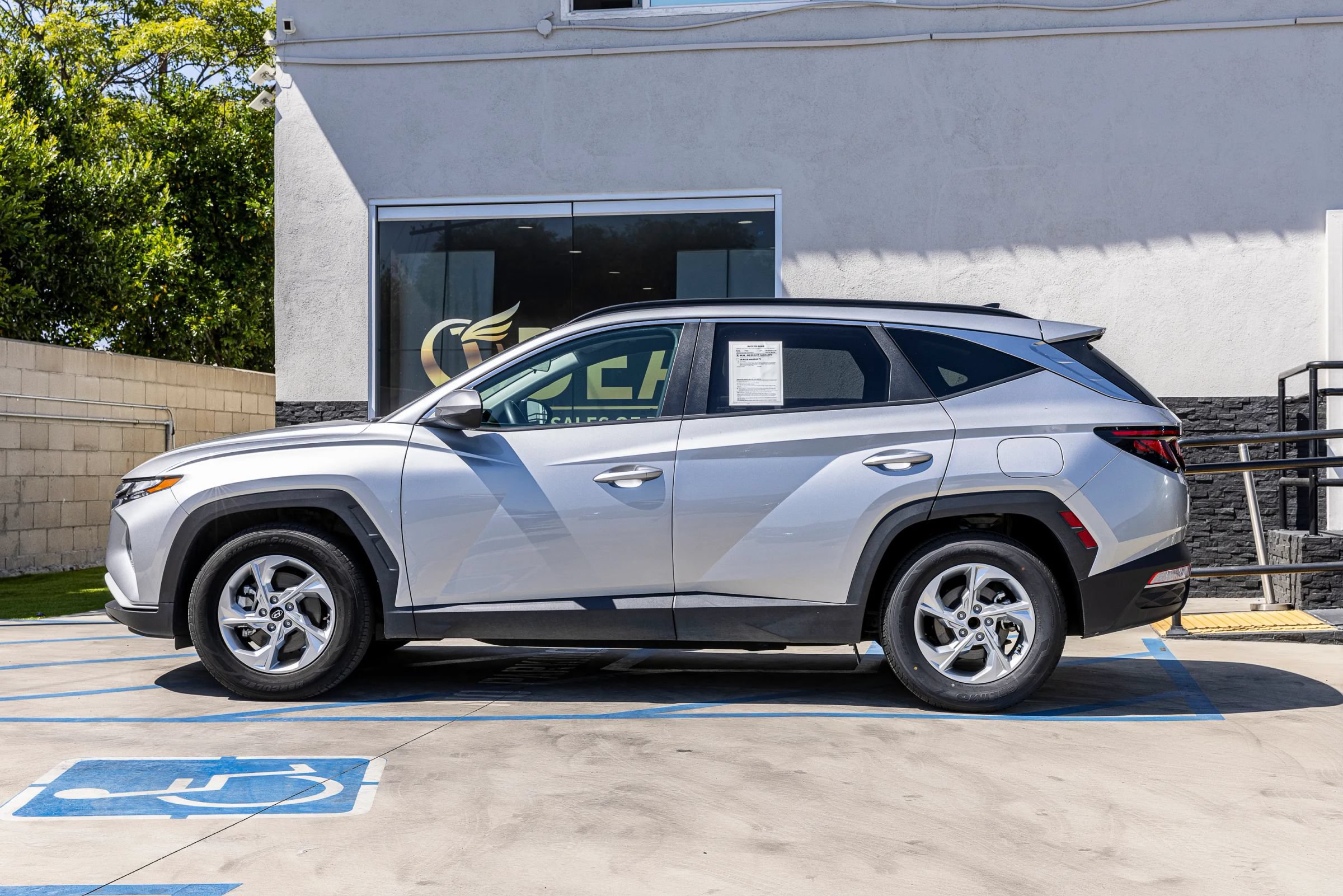 Used 2024 Hyundai Tucson SEL FWD image 9